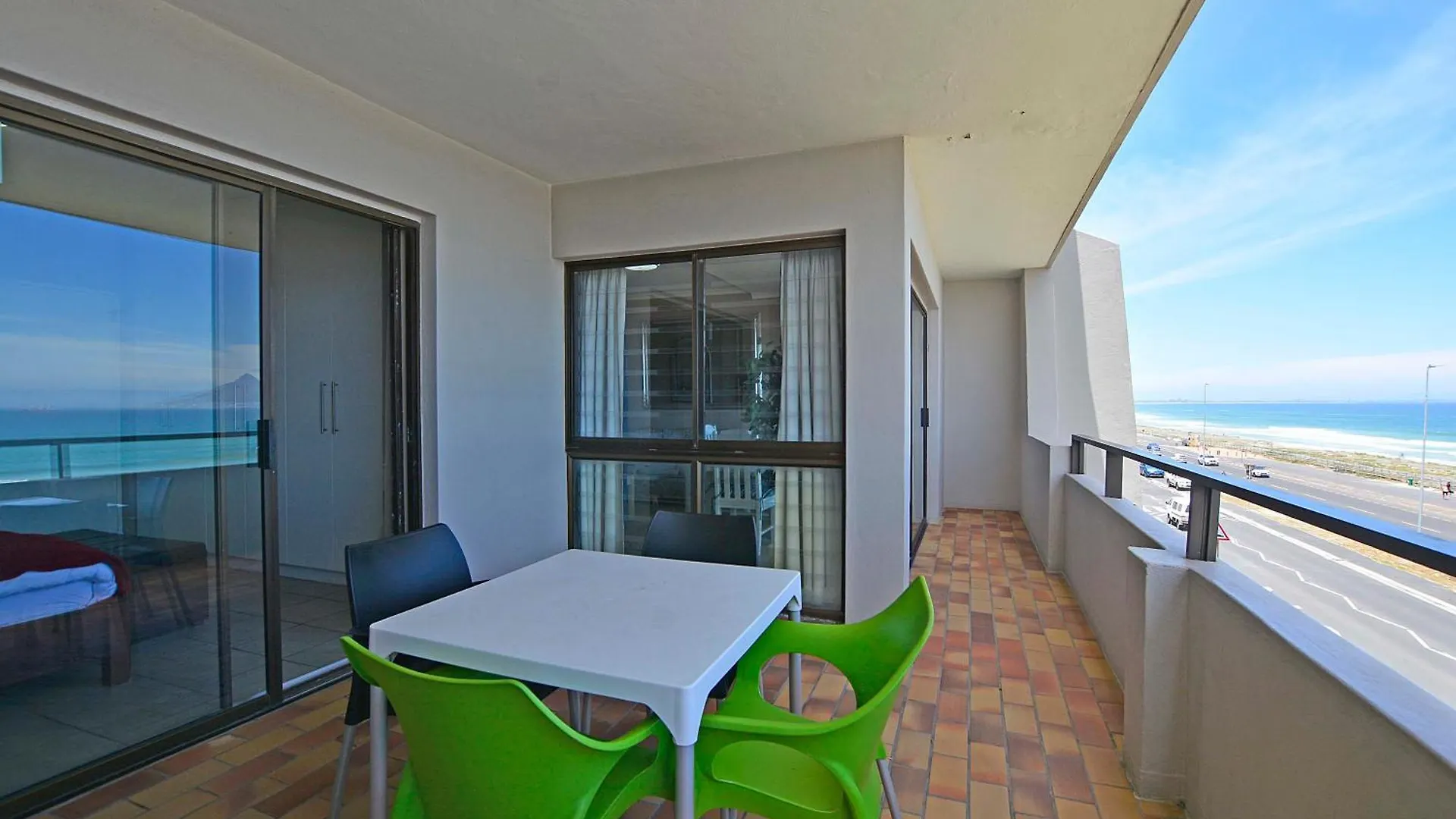 Apartment Beach Daze Bloubergstrand