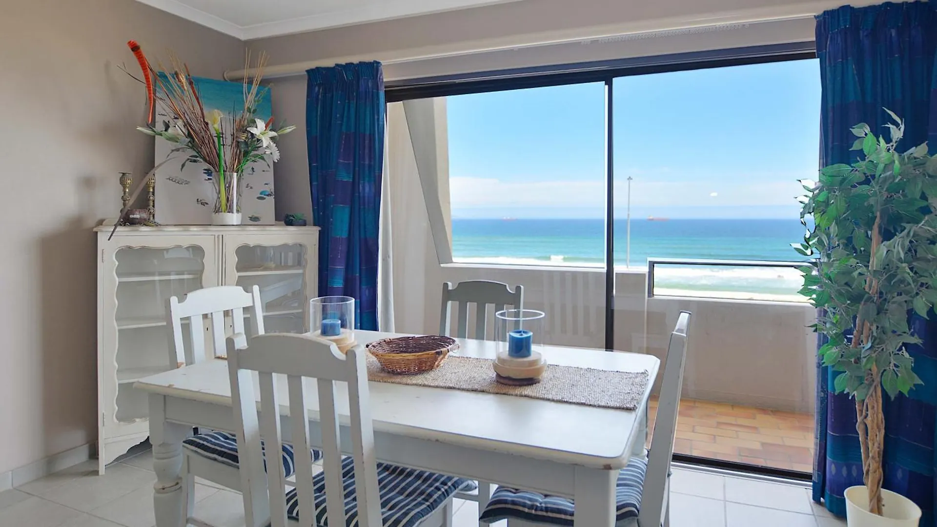 Beach Daze Bloubergstrand Apartment